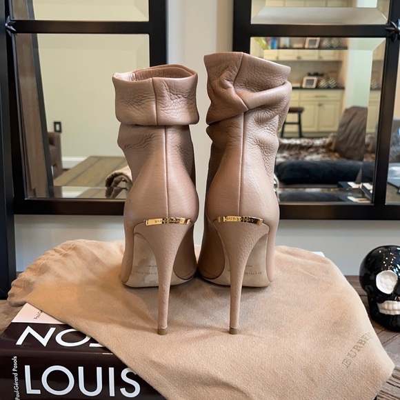 Burberry Booties - Picture 2 of 8